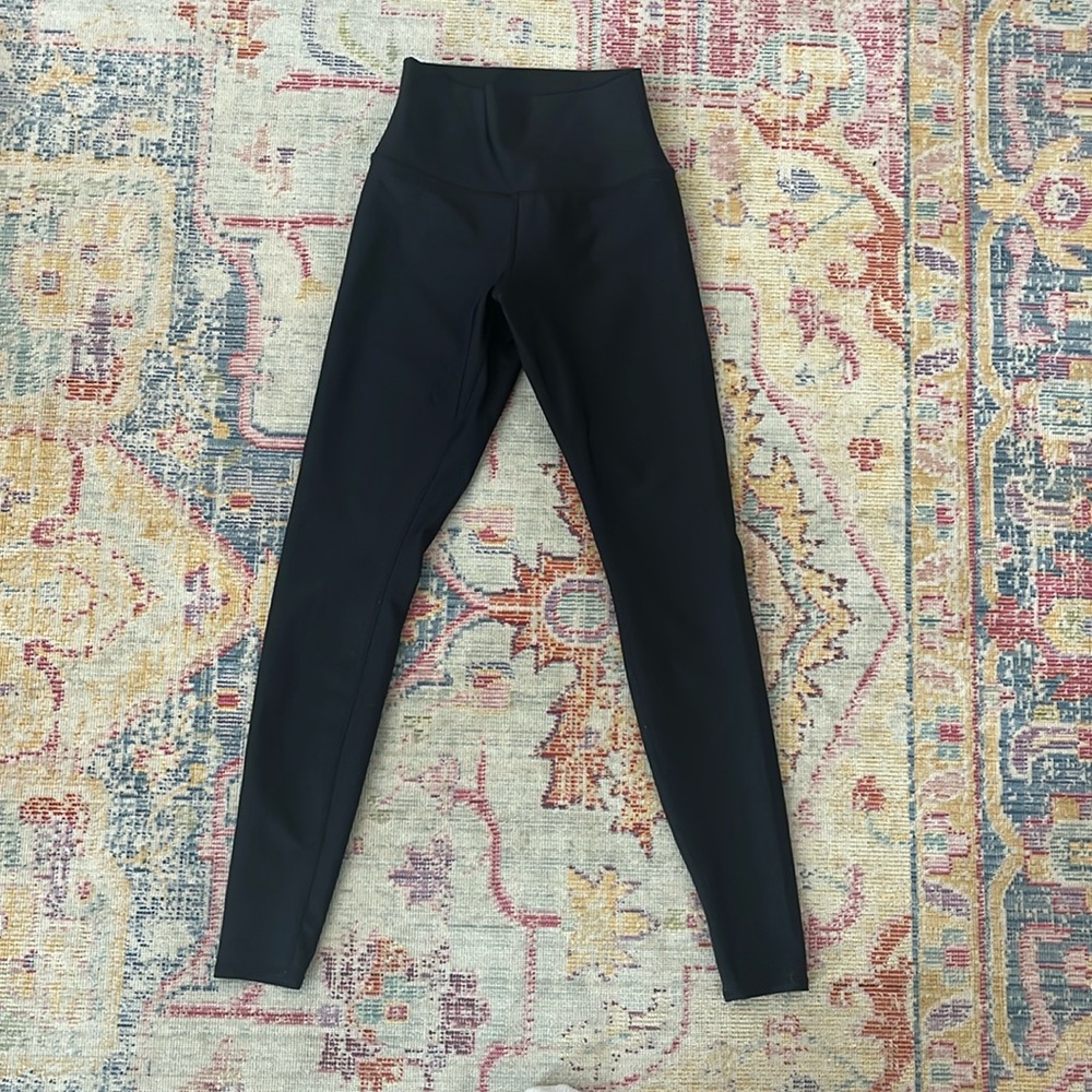 Alo High-Waist Airlift Legging